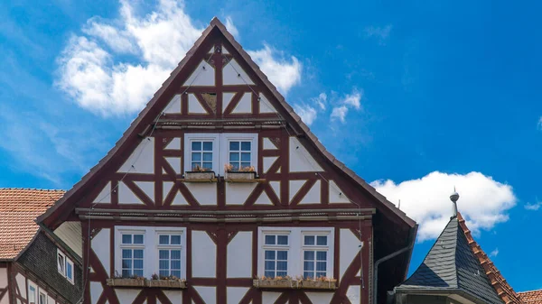 ドイツのフリッツラー旧市街にある伝統的な半木造家屋 — ストック写真