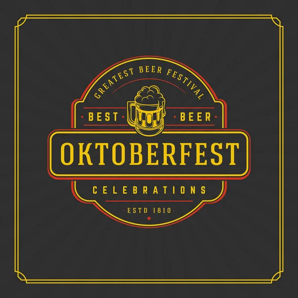Oktoberfest Tarjeta de felicitación o folleto sobre fondo texturizado . — Vector de stock