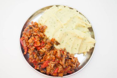 Sebze yahnili patates püresi.