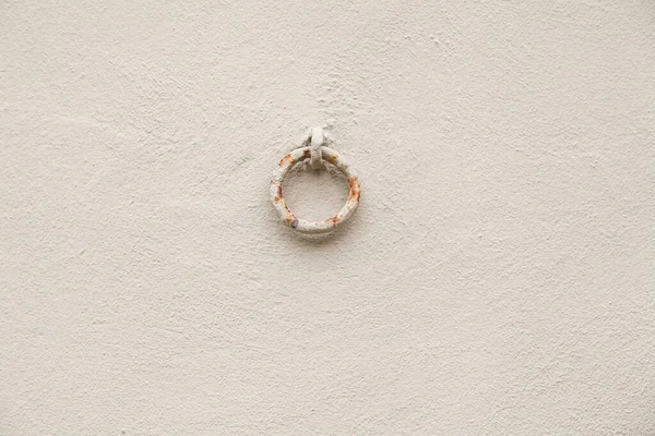 Old Iron Ring Wall — Stock Photo, Image