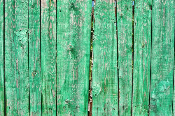 Closeup Old Green Wooden Picket Fence Peeling Paint — Stock Photo, Image