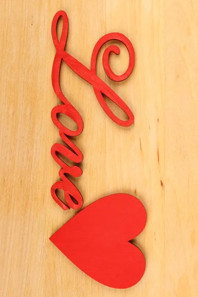 Amor Letras Madera Fondo Los Pequeños Corazones Rojos —  Fotos de Stock