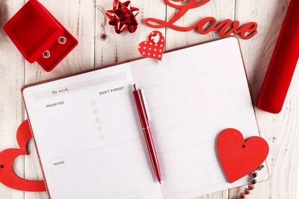 Flatlay Valentine Day White Boards Red Hearts Text Love Gifts — Stock Photo, Image