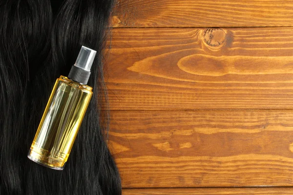 Zdrowe włosy i olejek do włosów — Zdjęcie stockowe