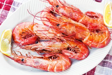 Izgara karides yakın, seçici odaklanma