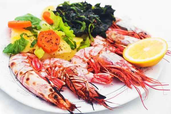 Grilled Shrimp Close Selective Focus — Stock Photo, Image