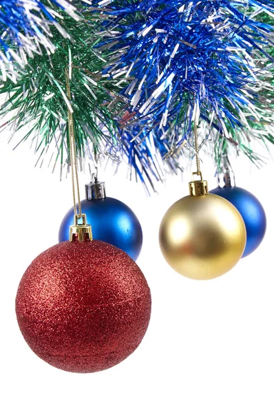 Χριστουγεννιάτικα Στολίδια Άσπρο Φόντο Χριστουγεννιάτικη Διακόσμηση Χριστουγεννιάτικη Μπάλα Φόντα Χριστούγεννα — Φωτογραφία Αρχείου