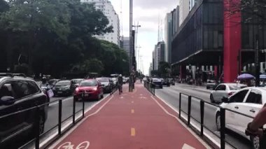 Bitirim, araba Rating Paulista Avenue, Sao Paulo şehir.
