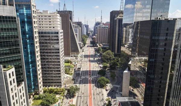 Avenida Paulista (Paulista avenue), Sao Paulo city, Brazil — Stock Photo, Image