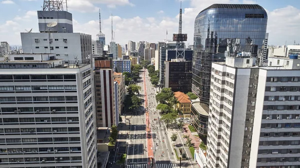 Avenida Paulista (avenida Paulista), São Paulo, Brasil — Fotografia de Stock