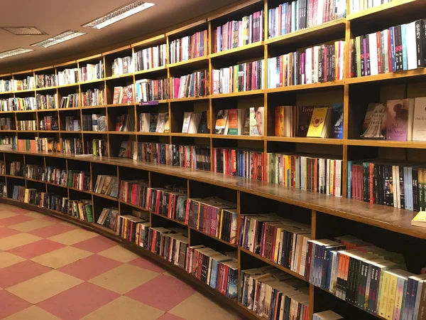 Livraria Cultura, traditional bookstore in Sao Paulo city. — Stock Photo, Image