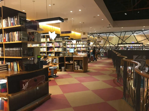 Livraria Cultura, traditional bookstore in Sao Paulo city. — Stock Photo, Image