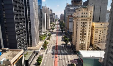 Brezilya 'nın Sao Paulo şehrindeki Avenida Paulista (Paulista Bulvarı) hava manzarası