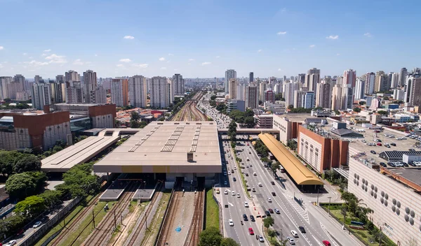 巴西圣保罗市东部Tatuape区的Radial Leste大道 Tatuape购物中心 Tatuape火车和地铁站的空中景观 — 图库照片