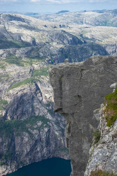 Bonito fiordo en Noruega. Vista desde arriba — Foto de Stock