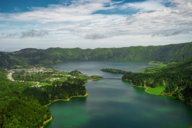 Lagoa Sete Cidades göller Sao Miguel Island görünümü