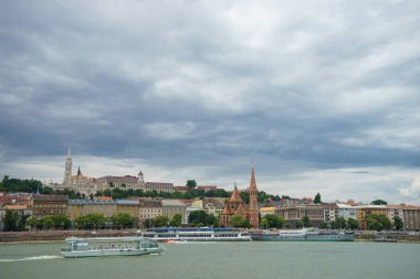 Budapeşte, Macaristan, Buda yan cityscape Tuna Nehri.