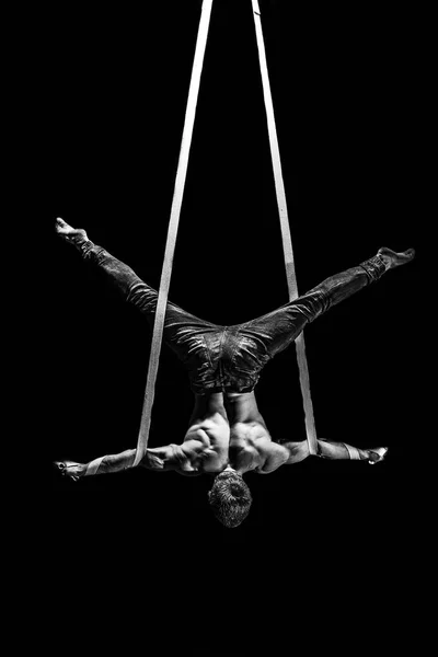 Muscular Circus Artist Aerial Straps Making Cross Strong Muscles Black — Stock Photo, Image