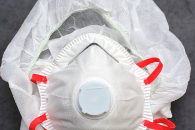 Doktor için tıbbi koruma ekipmanı