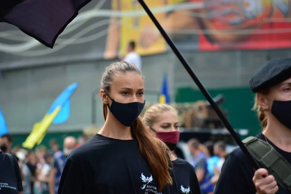 Kijów Ukraina Sierpnia 2020 Kobiety Weteranki Wojny Rosyjsko Ukraińskiej Spacerują — Zdjęcie stockowe