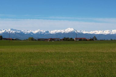 alps arka plan ile düz doğal manzara görünümü