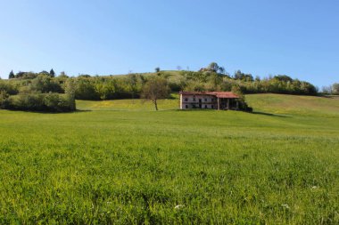 kırsal antik Piedmontese çiftlik evi