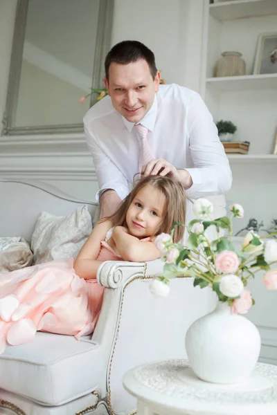 Dad Little Daughter Together Home — Stock Photo, Image