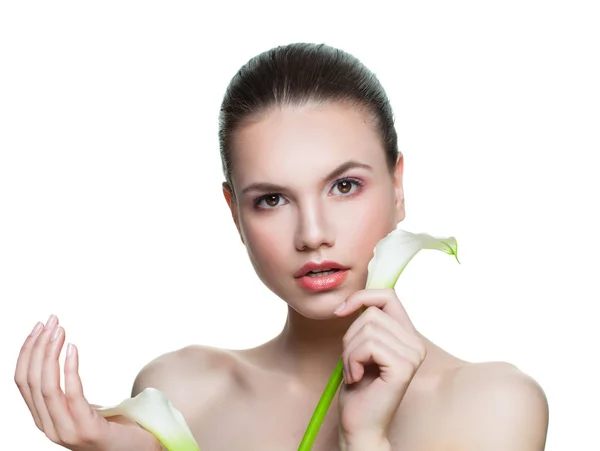 Tökéletes Spa Elszigetelt Fehér Background Fehér Virágokkal Gyönyörű Modell Arc — Stock Fotó