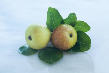 Otantik organik gıda. Armut İtalyan delishes