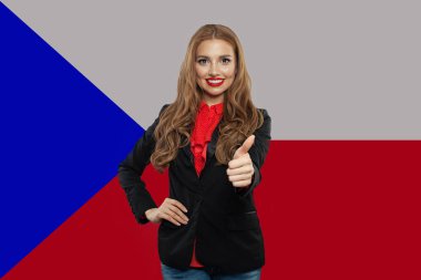 Çek Cumhuriyeti seyahat ve Çek dili öğrenmek. Esmer kadın