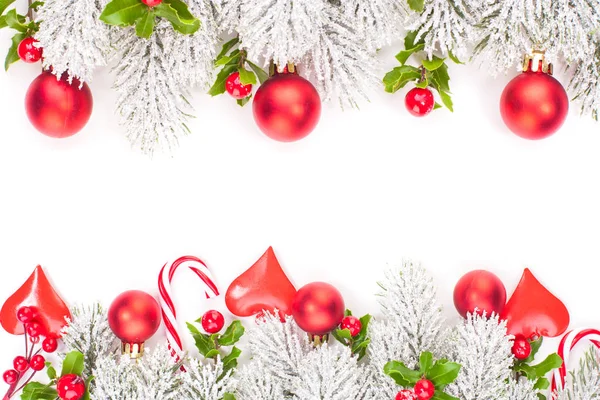 Рождественский фон Красный и зеленый Рождественские украшения границы — стоковое фото