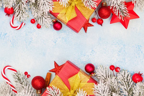 Kerst samenstelling. Mooie Xmas Card achtergrond grens — Stockfoto
