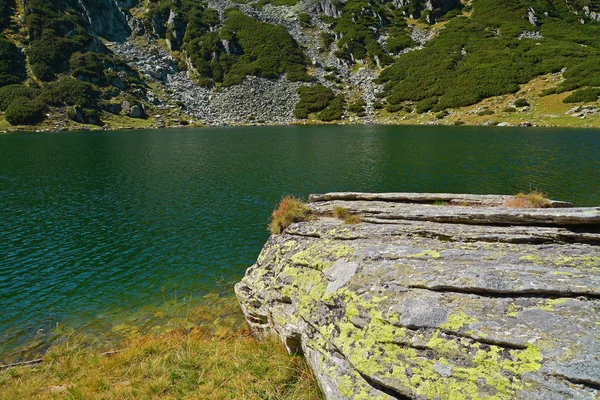 Lago Glacial Parque Nacional Retezat Romania — Foto de Stock