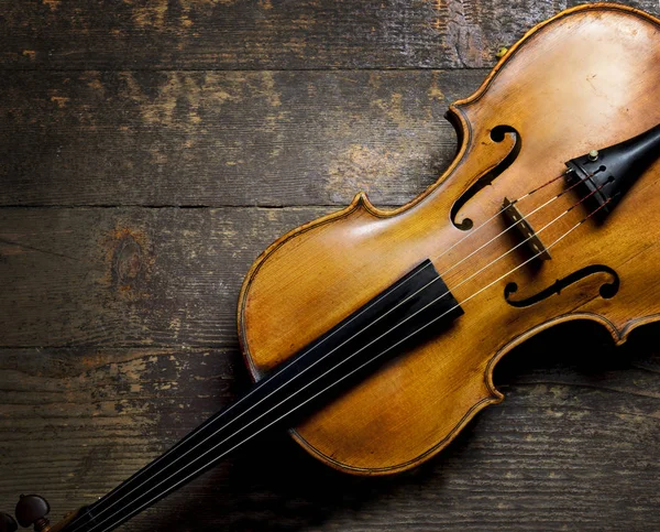 从上面的乡村木背景小提琴 古典音乐弦乐器 经典音乐概念 — 图库照片