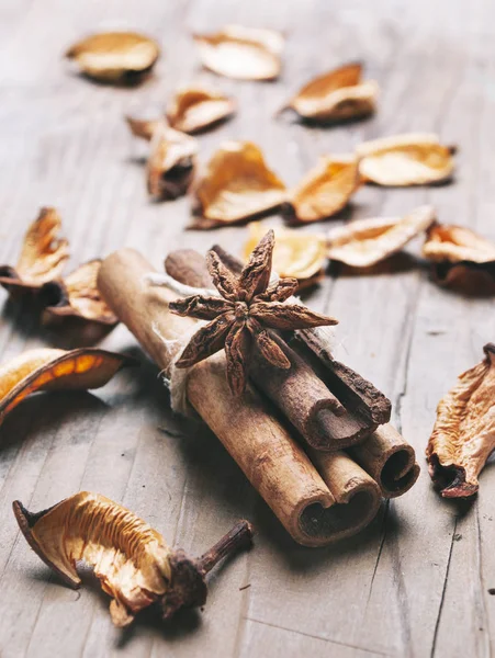 Closeup Cinnamon Anise Star Flavor Scented Dry Flower Potpourri Vintage — Stock Photo, Image