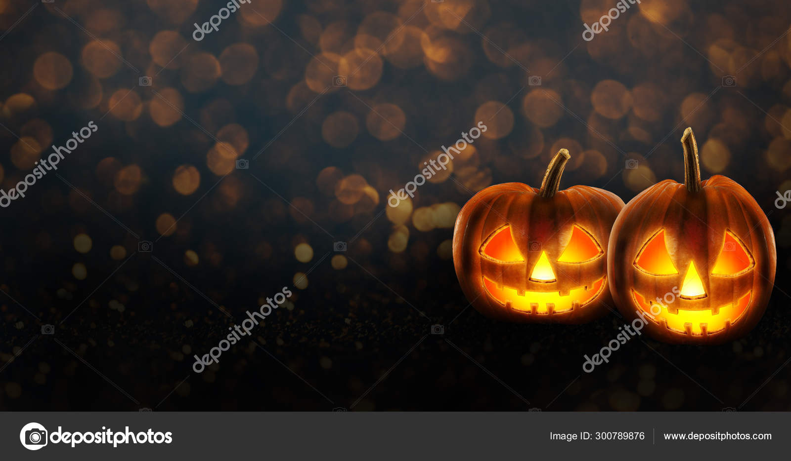 Fondo de pantalla de Halloween con Jack o linterna calabaza de miedo:  fotografía de stock © hitdelight #300789876 | Depositphotos