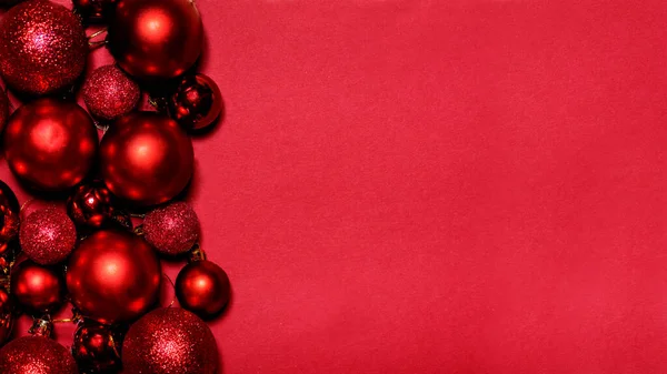 Natal Vermelho Fundo Ano Novo Com Quadro Bugiganga Natal Papel — Fotografia de Stock