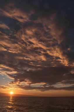 günbatımı denize. Estonya. Europe