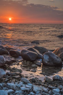 günbatımı denize. Estonya. Europe