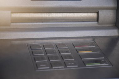 para çekme makinesi (Atm) şehrin sokaklarında standları