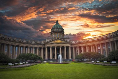 St. Petersburg 'daki Kazan Katedrali. Rusya.
