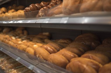 Depodaki taze ekmek. Gıda