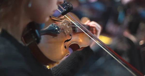 Violin at a concert — Stock Photo, Image