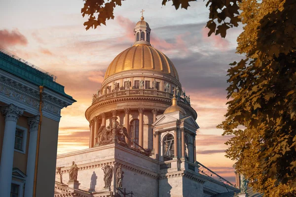 Sankt Isaacs katedral — Stockfoto