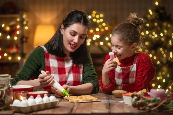 Feliz Navidad Felices Fiestas Preparación Familiar Comida Vacaciones Galletas Cocina — Foto de Stock