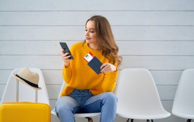 Yolculuk için hazırlama kadın