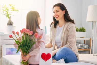 Anneler Günün kutlu olsun.!