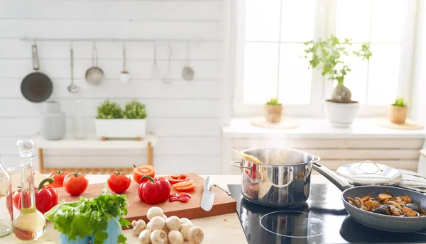 Mat för en familj middag. — Stockfoto