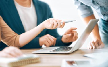 Office çalışma günü.