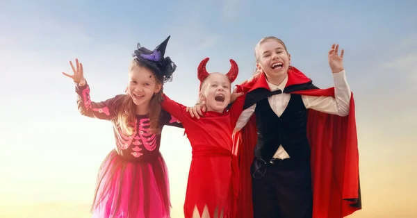 Happy girls at Halloween — Stock Photo, Image